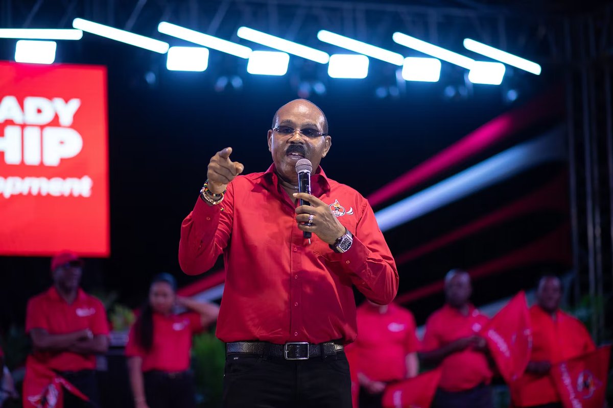 PM Browne Tells 10,000 Supporters: Pringle 'Not Ready' to Lead Antigua