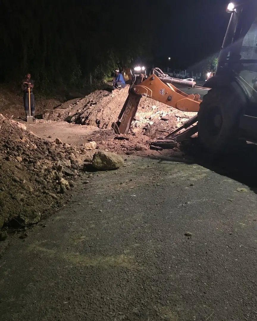 APUA Installs New 10-Inch Pipeline on Buckleys Line to Boost Water Reliability