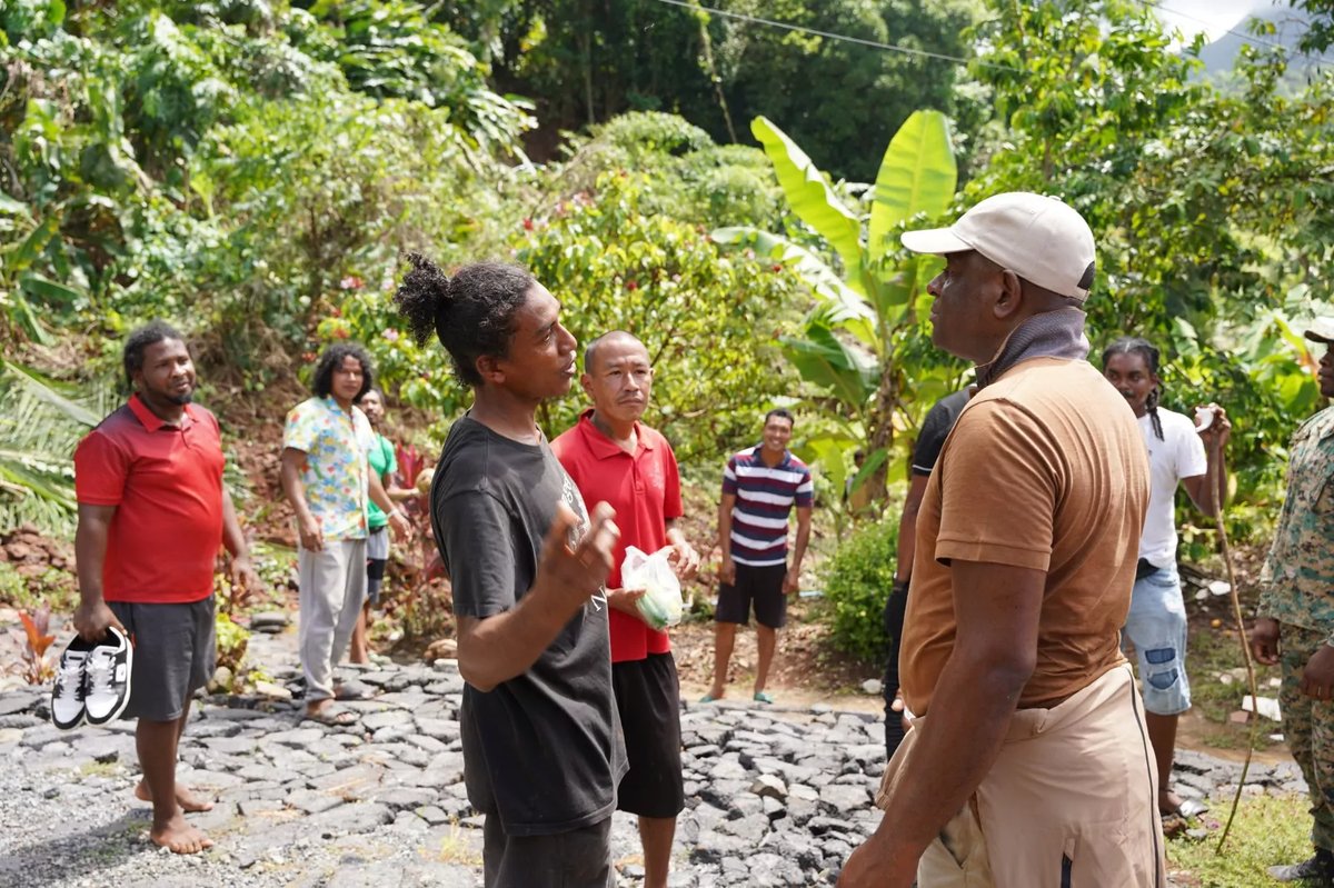 DOMINICA: Skerrit Tours Flood-Hit Communities as Relief Efforts Continue Following Massive Flooding 