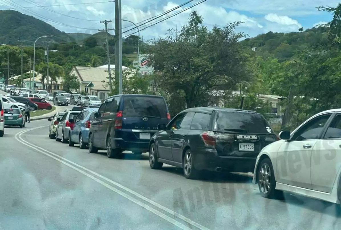 Long Queues at Gas Stations as Antiguans Prepare for ABLP 'Megacade'