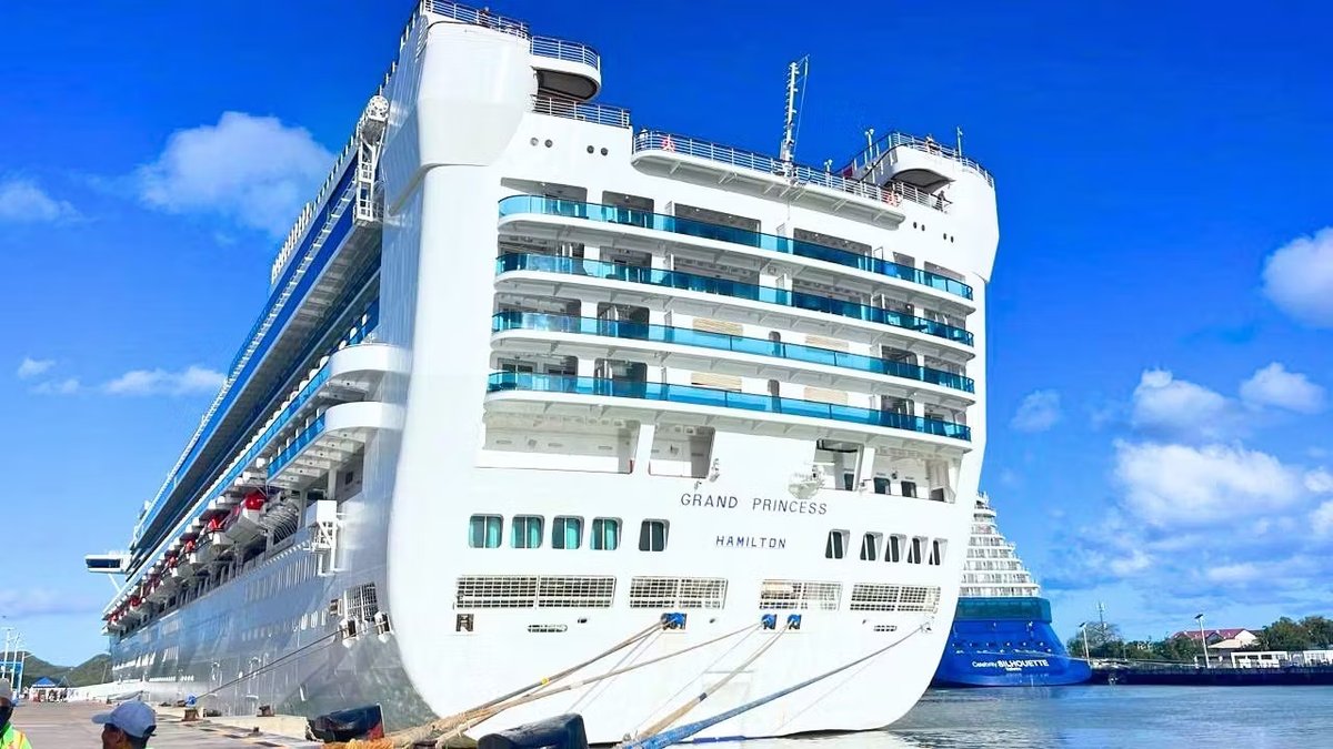 Six Cruise Ships Bring Over 10,000 Visitors to Antigua in Single Day