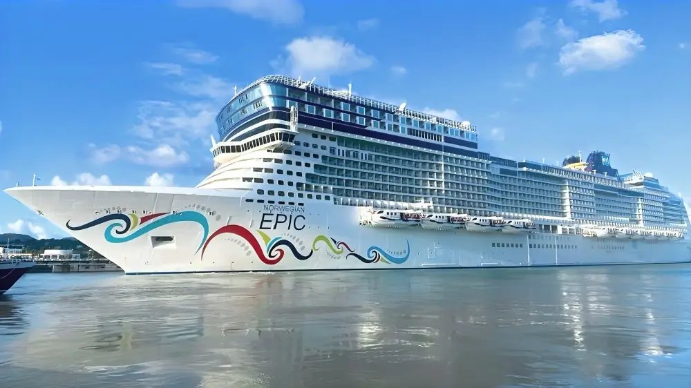 Antigua and Barbuda Records Nearly 14,000 Cruise Visitors in a Single Day